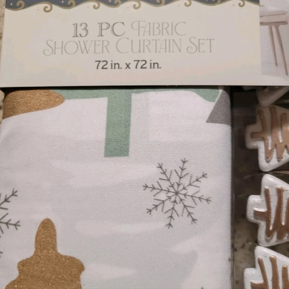 13 Pc Christmas Fabric Shower Curtain Set 72x72 Inch & Christmas Tree Hooks NEW